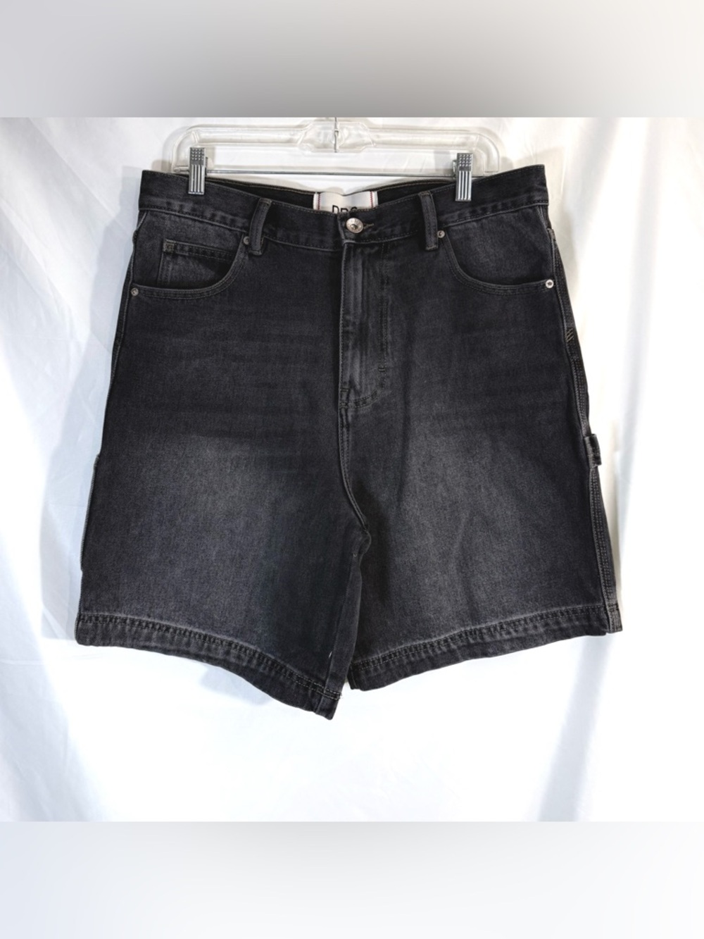 Urban Outfitters BDG Black Faded Super High Rise Denim Carpenter Shorts Size 32 - Picture 2 of 11